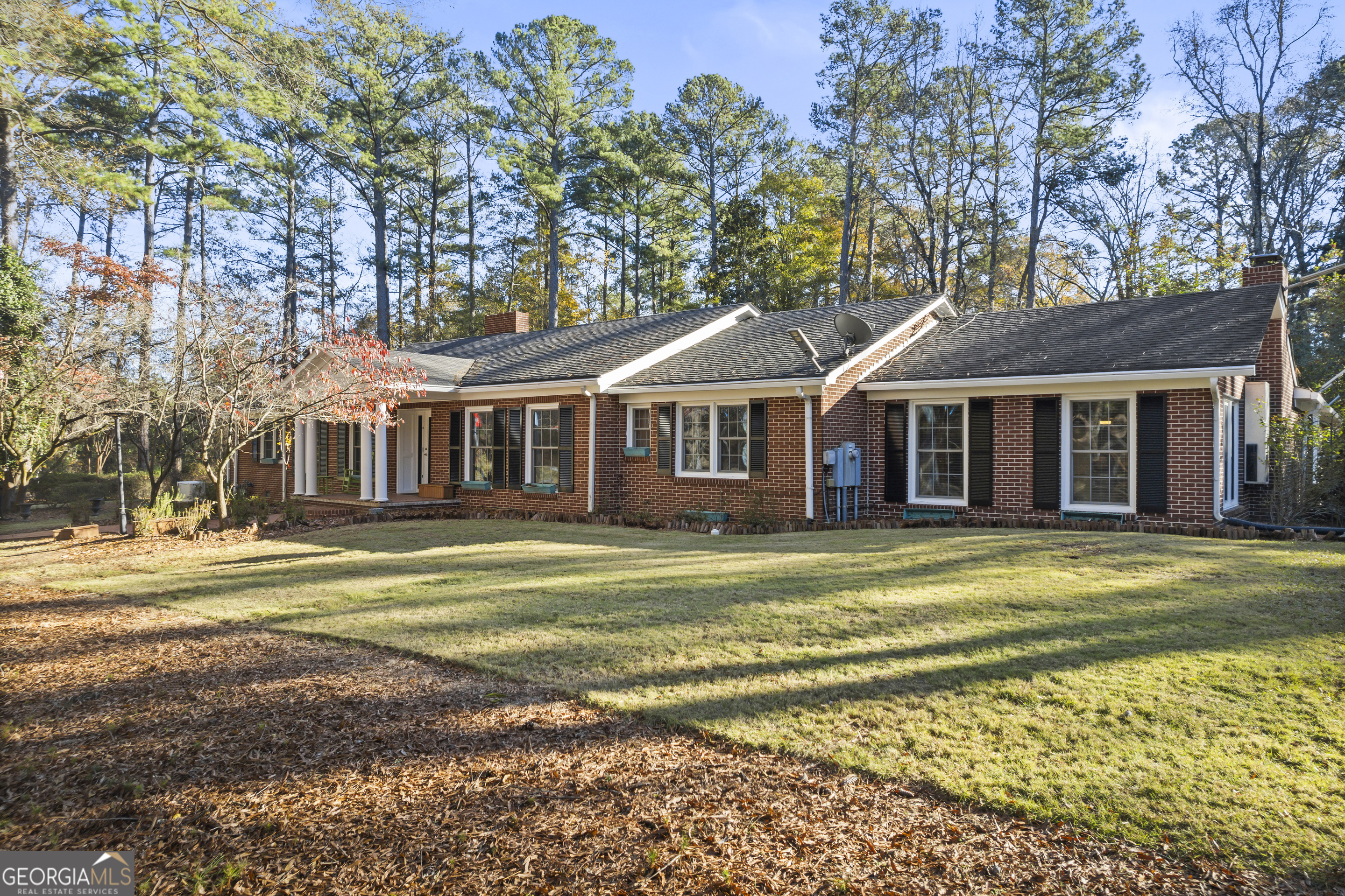 Property Photo:  200 McGuirts Bridge Road  GA 30014 