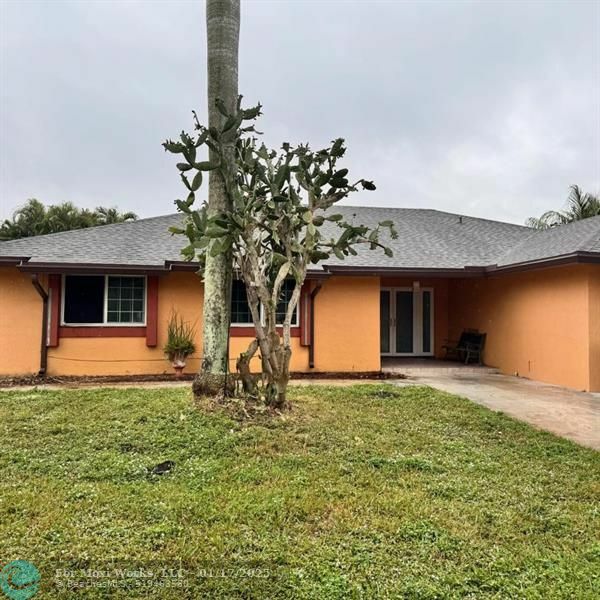 Property Photo:  721 SW 96th Ave  FL 33025 