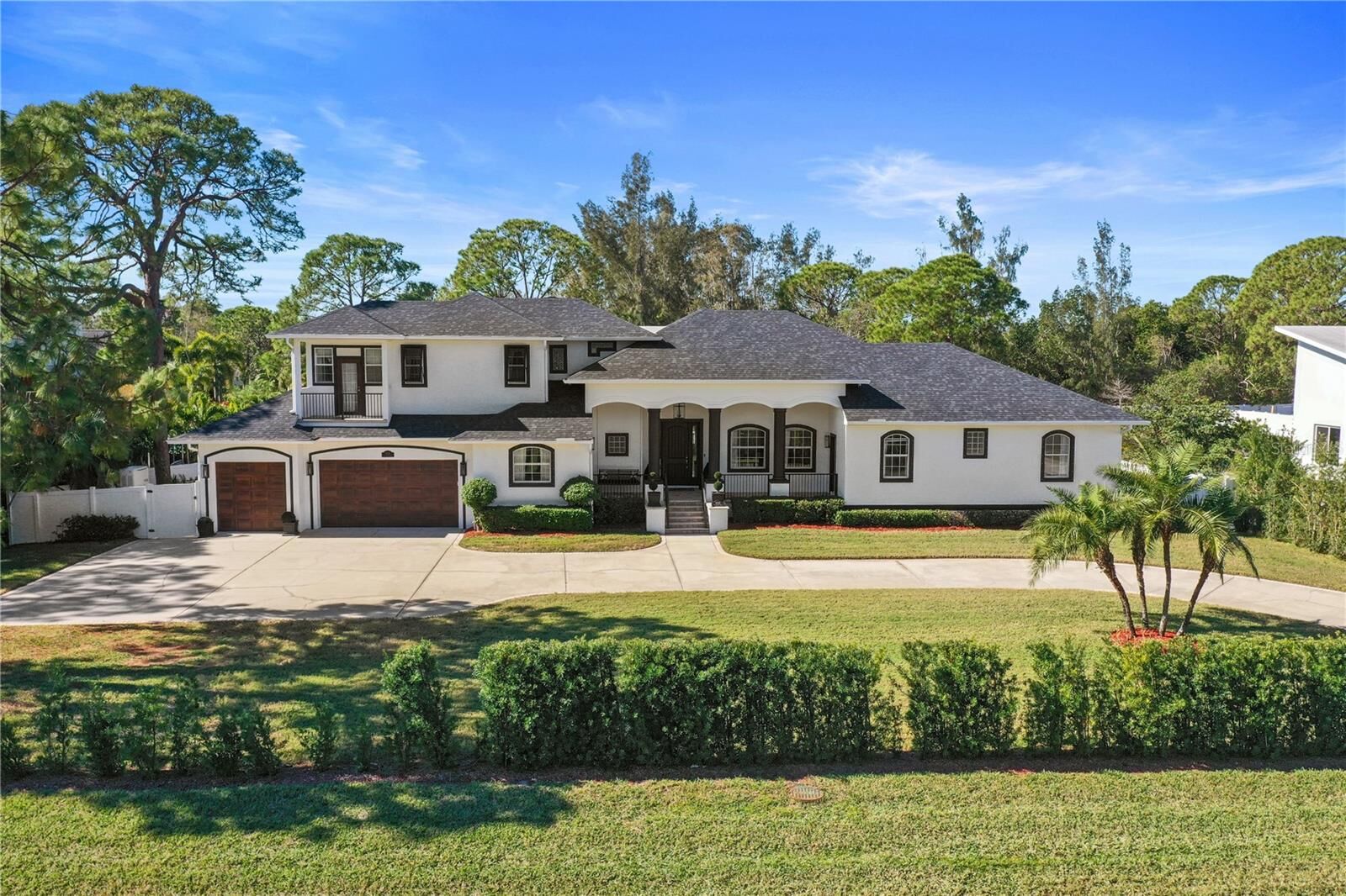 Property Photo:  9050 San Martin Boulevard NE  FL 33702 