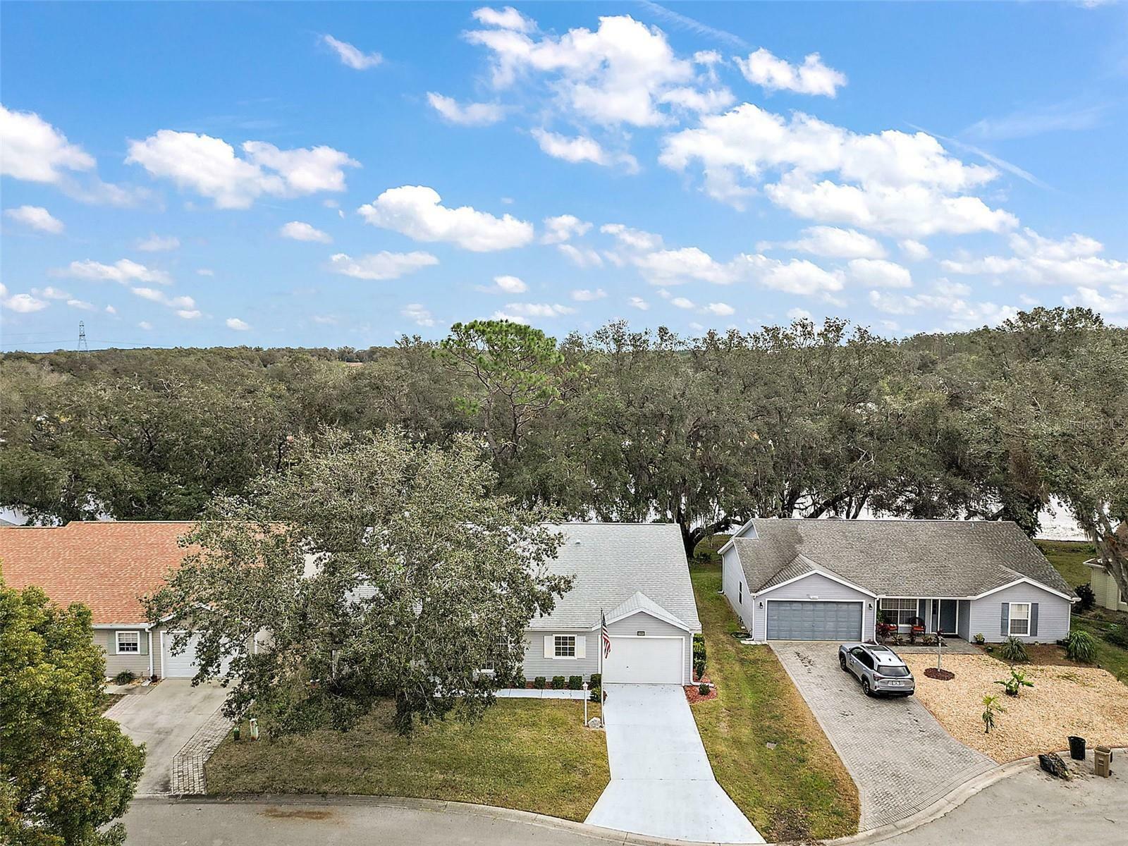 Property Photo: 5505 Tangelo Street FL 34748