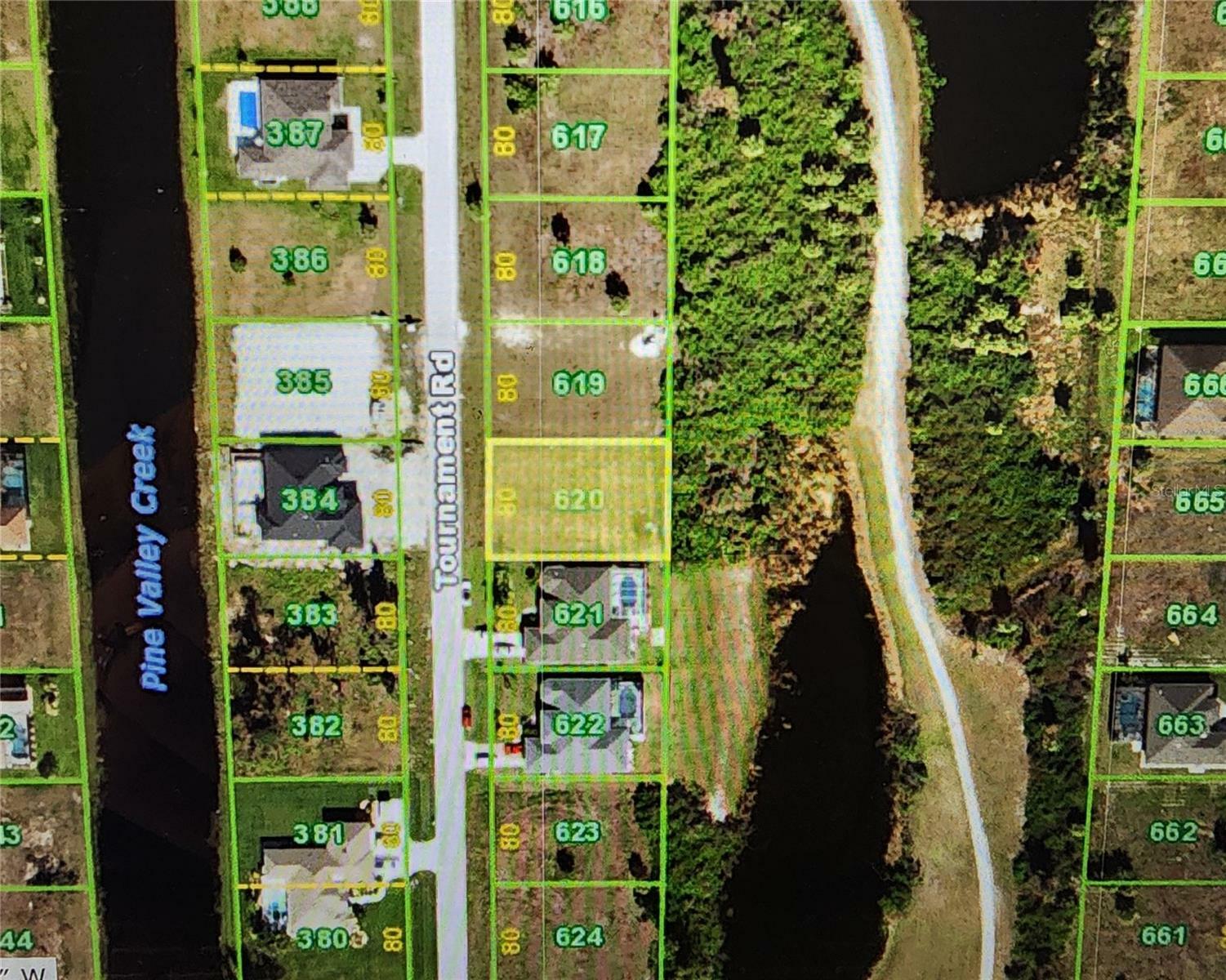 Property Photo:  226 Tournament Road  FL 33947 