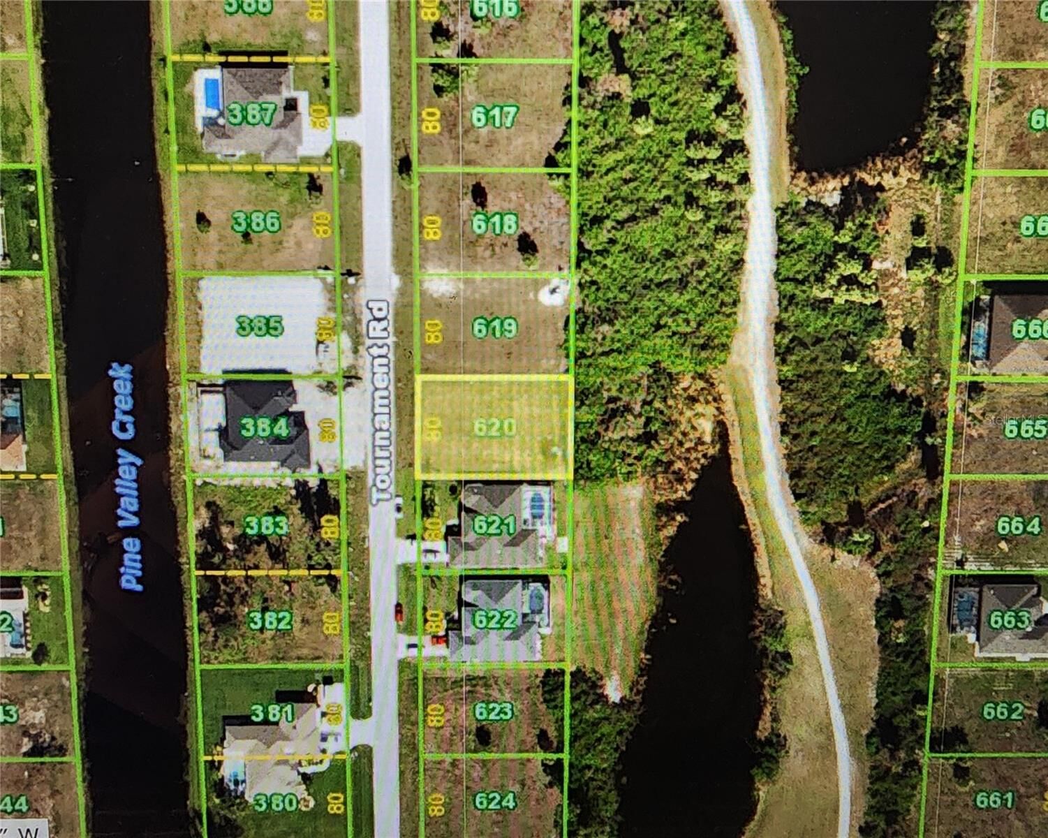 Property Photo: 226 Tournament Road FL 33947