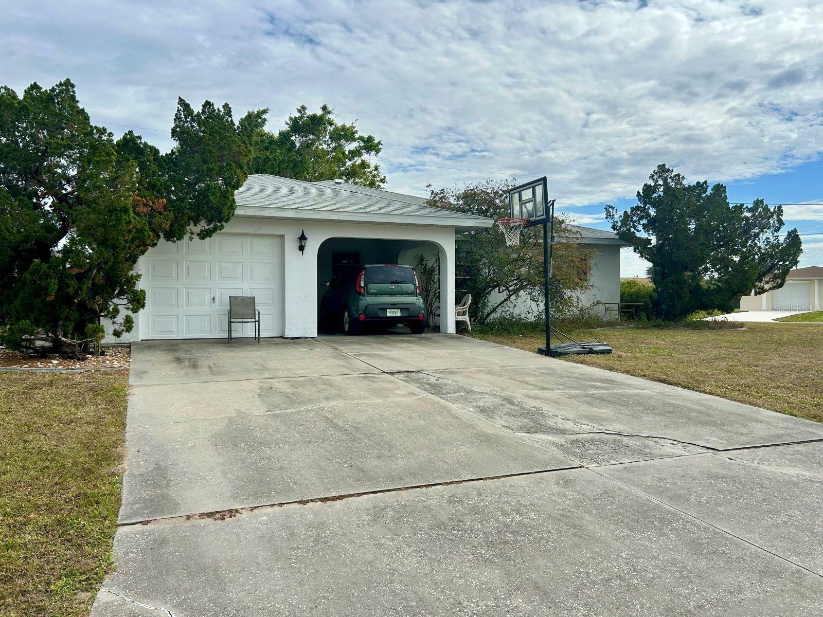 Property Photo:  201 San Marco Avenue  FL 34287 