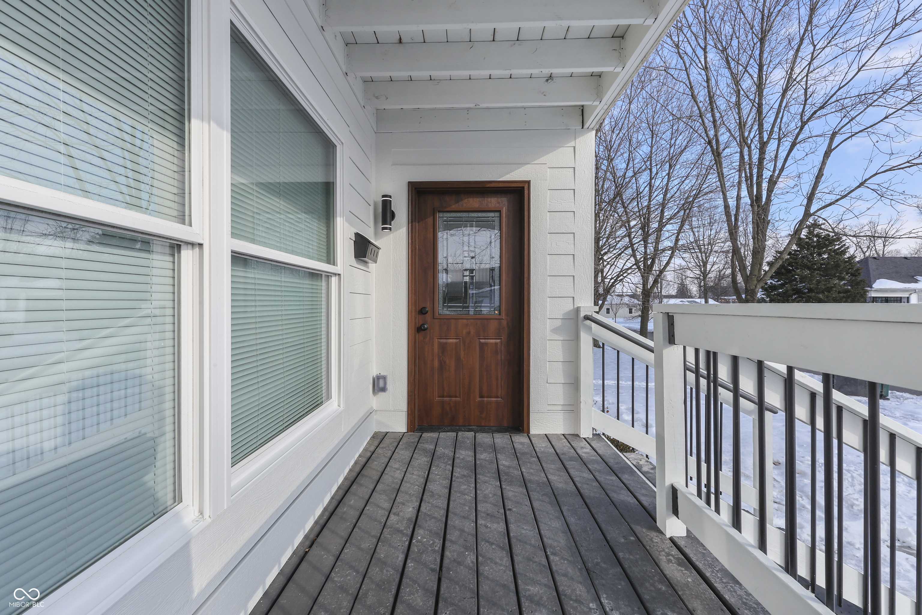 Property Photo:  552 W King Street  IN 46131 