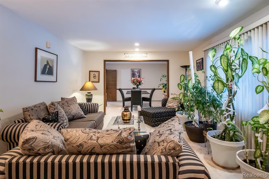 Property Photo: 31017 Carriage Hill Road MI 48331 1505