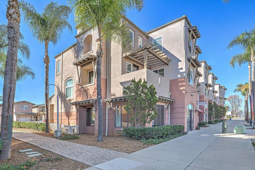 Property Photo:  1575 S Escondido Blvd  CA 92025 