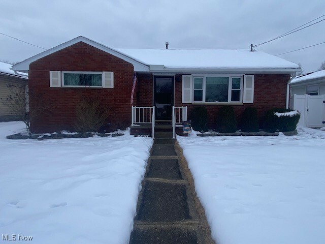 Property Photo:  2703 Cleveland Avenue  WV 26104 