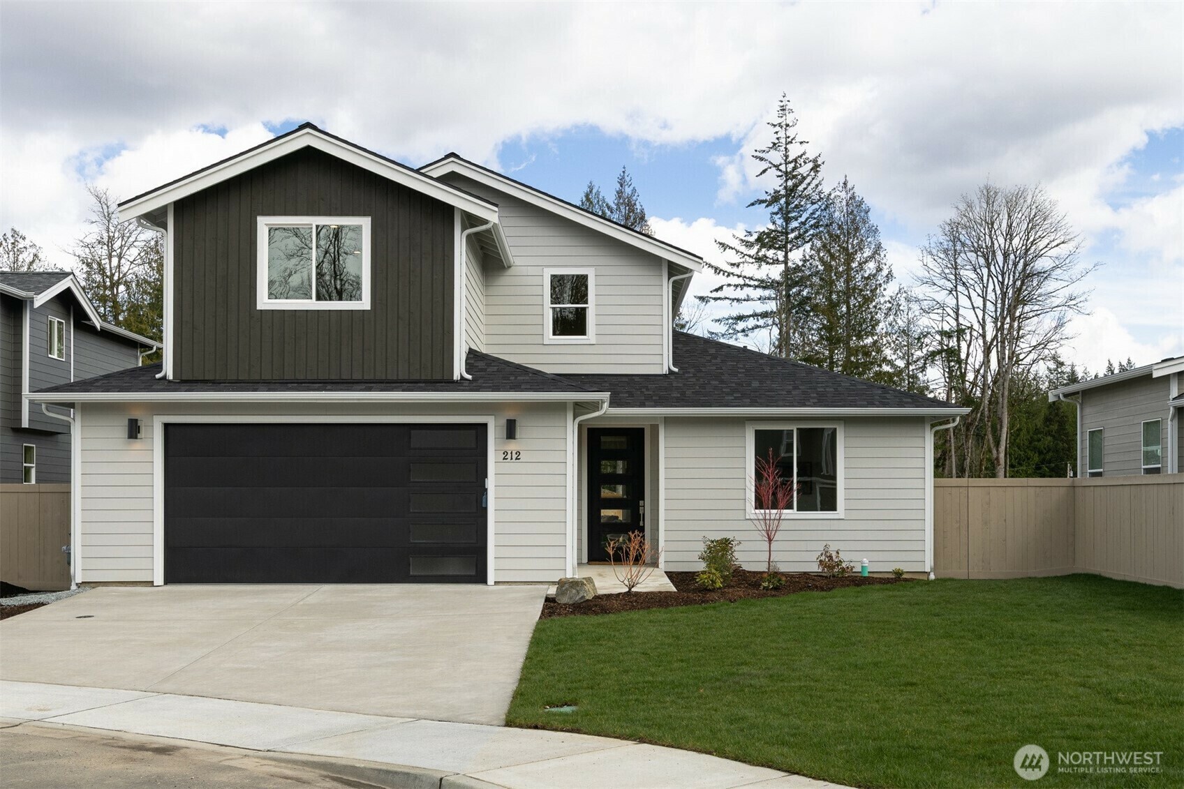 Property Photo: 212 N 54th Place WA 98273