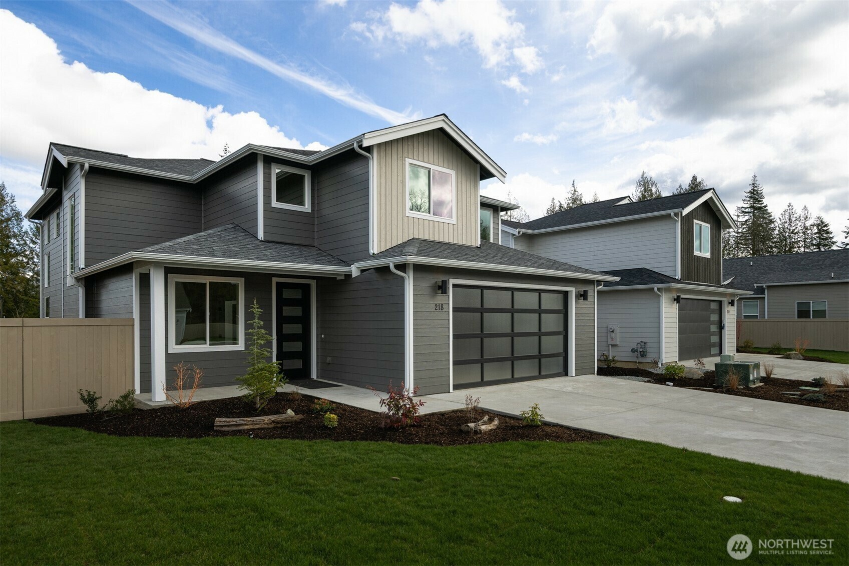 Property Photo: 218 N 54th Place WA 98273