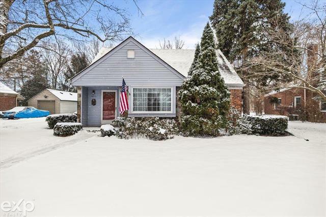 Property Photo:  15711 Andover Drive  MI 48120 