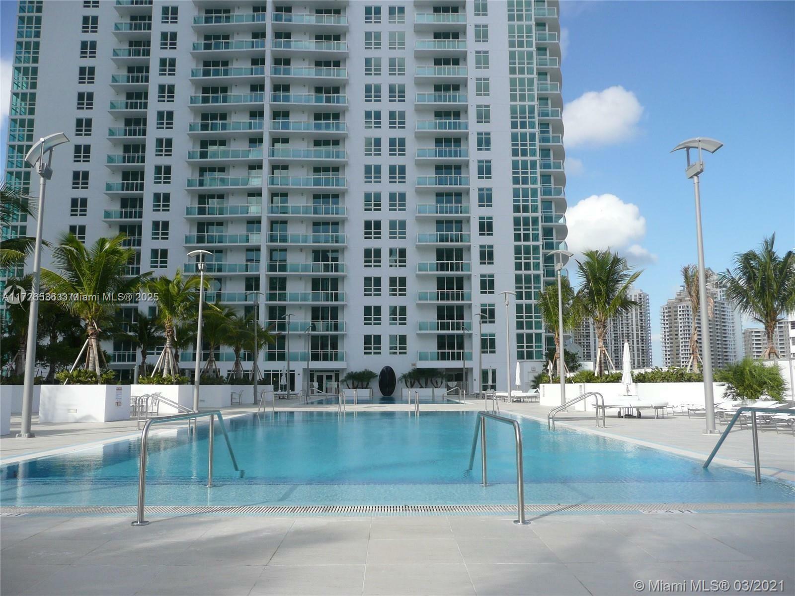 Property Photo:  951 Brickell Ave 3403  FL 33131 