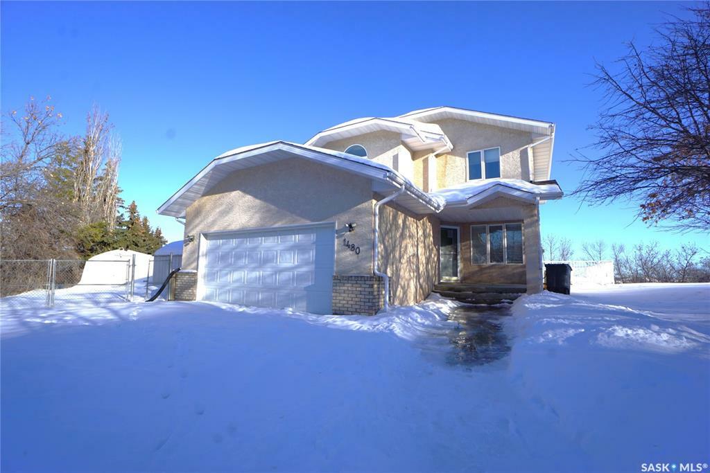 Property Photo:  1480 Grand Avenue  SK S2V 1B3 