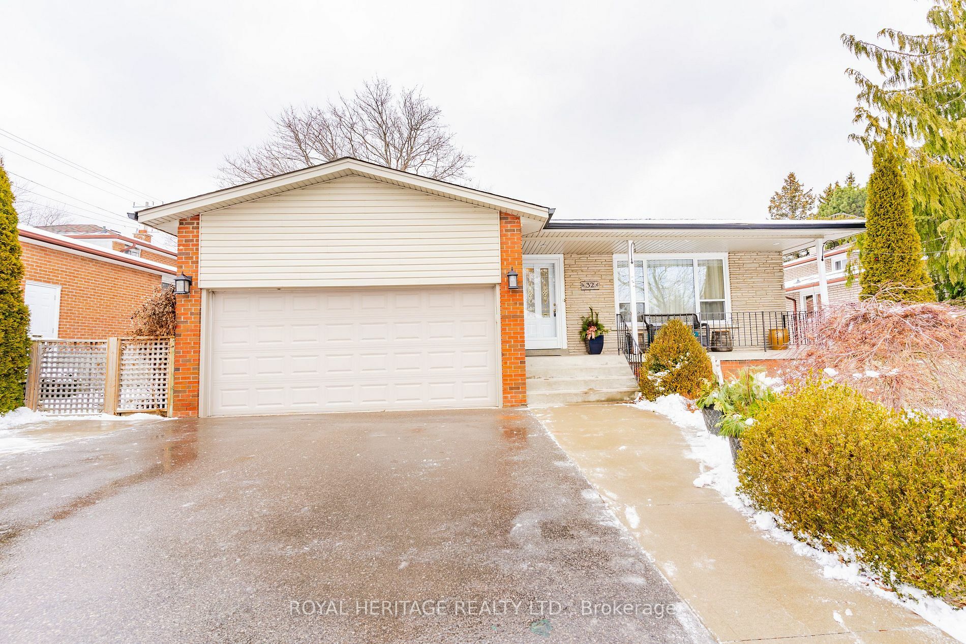 32 Dearham Wood  Toronto ON M1E 1R9 photo