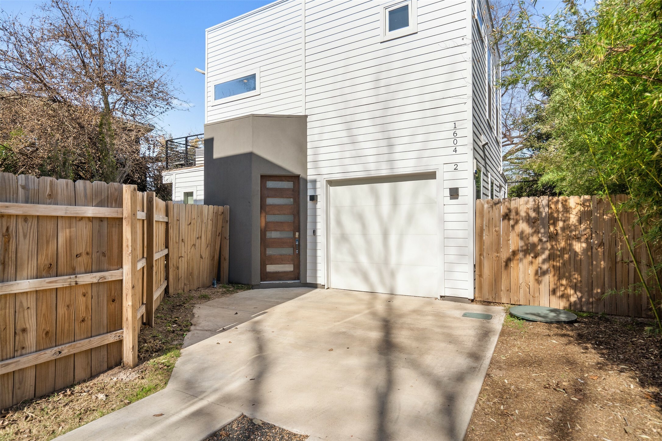 1604 Haskell Street 2  Austin TX 78702 photo