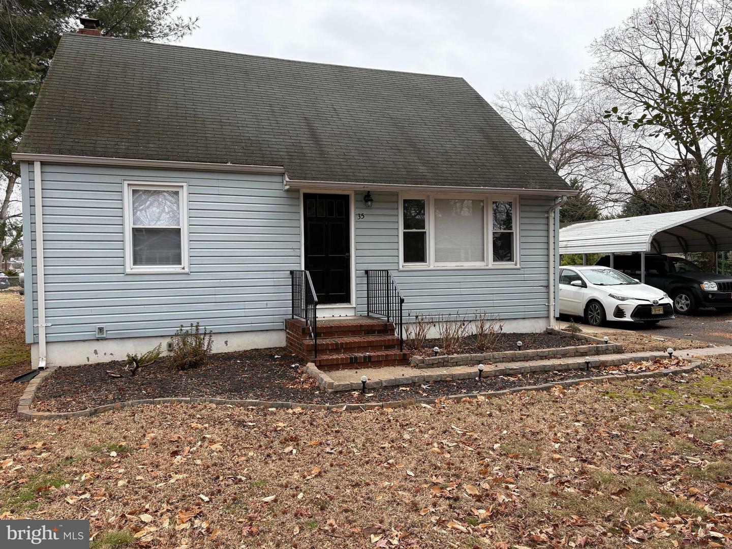 Property Photo:  35 Linden Road  NJ 08505 