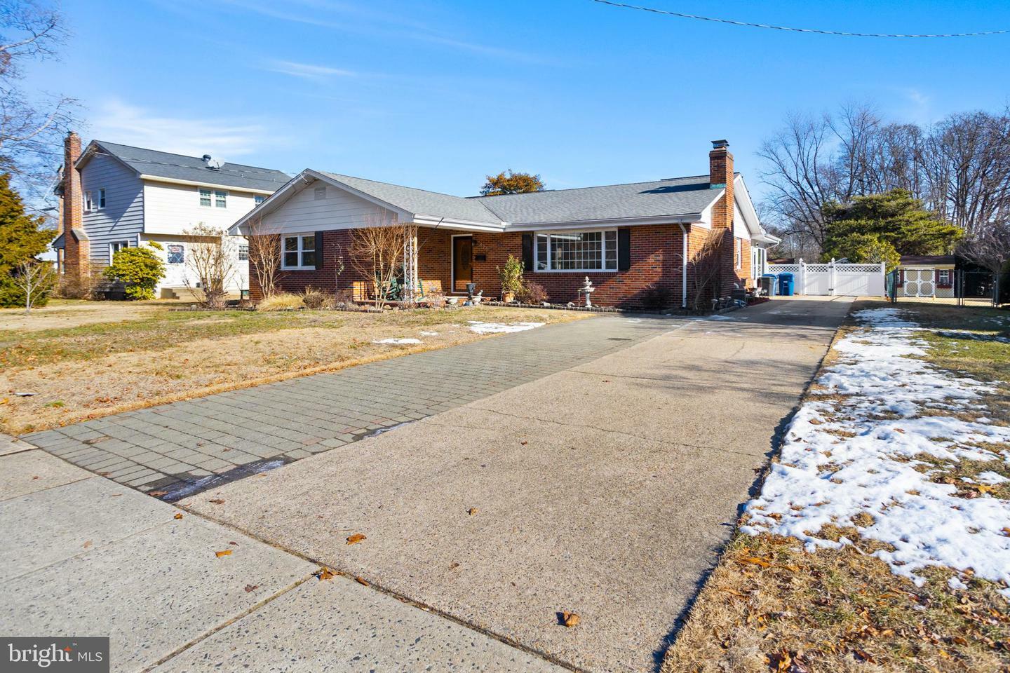 Property Photo:  420 Station Road  NJ 08554 