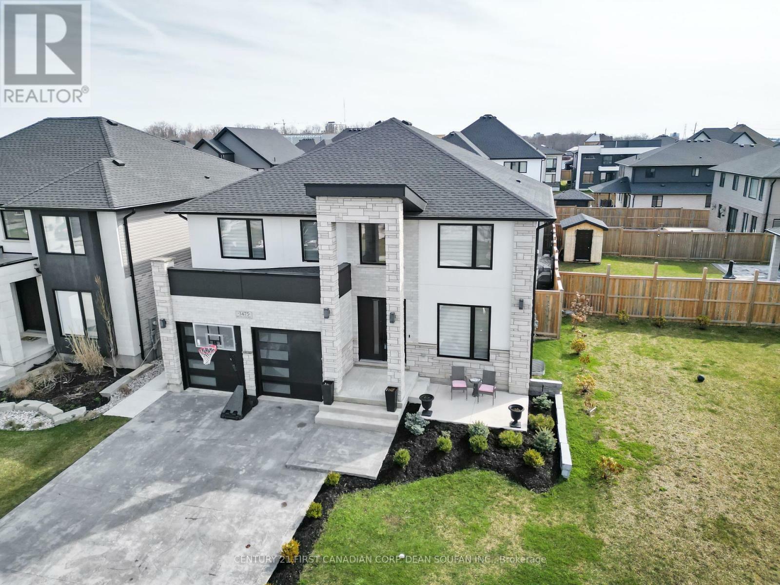 Property Photo: 3475 Brushland Crescent ON N6P 0H2
