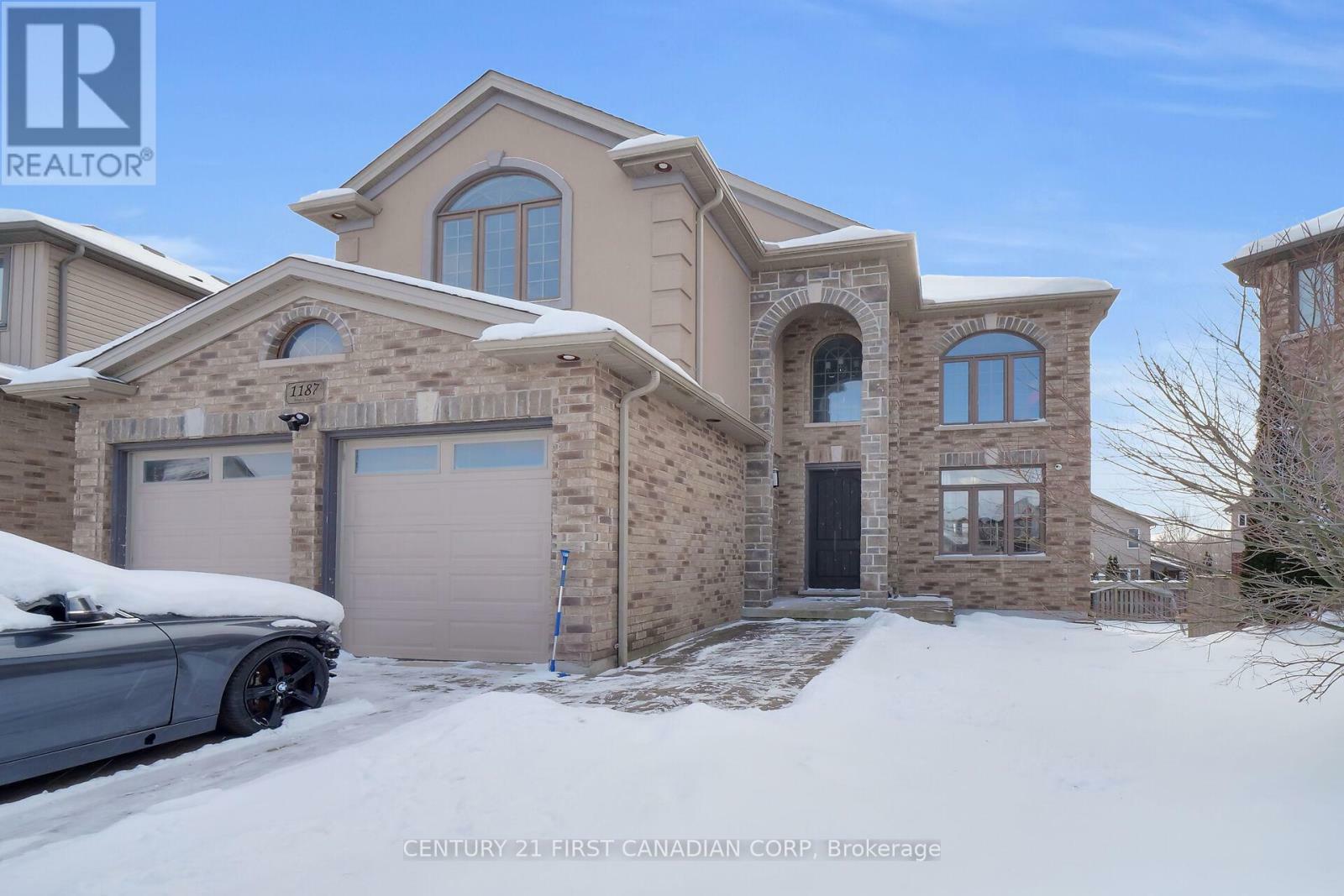 Property Photo:  1187 Poppy Court  ON N6H 0G5 