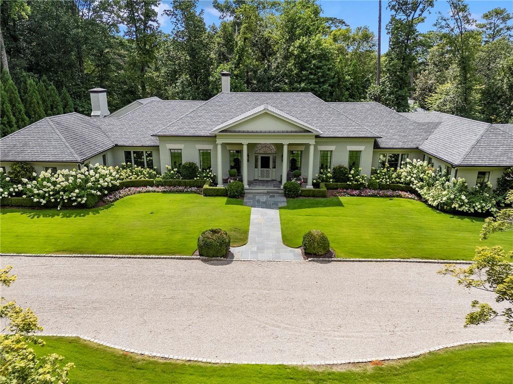Property Photo: 3612 Castlegate Drive NW GA 30327