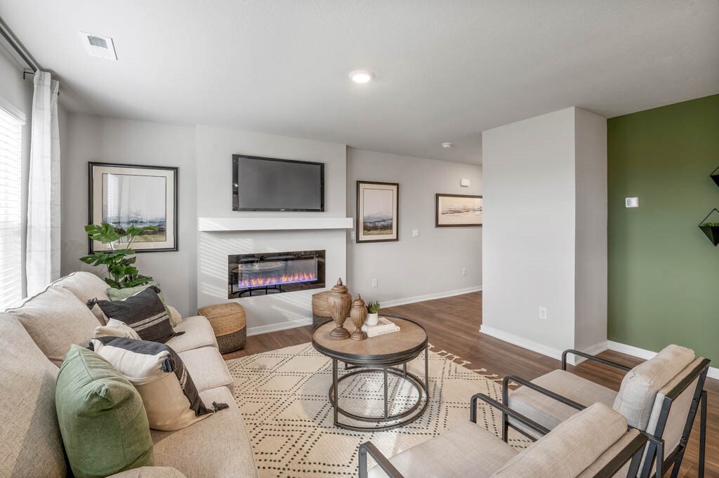 Property Photo: 2374 SE Callista Avenue IA 50265