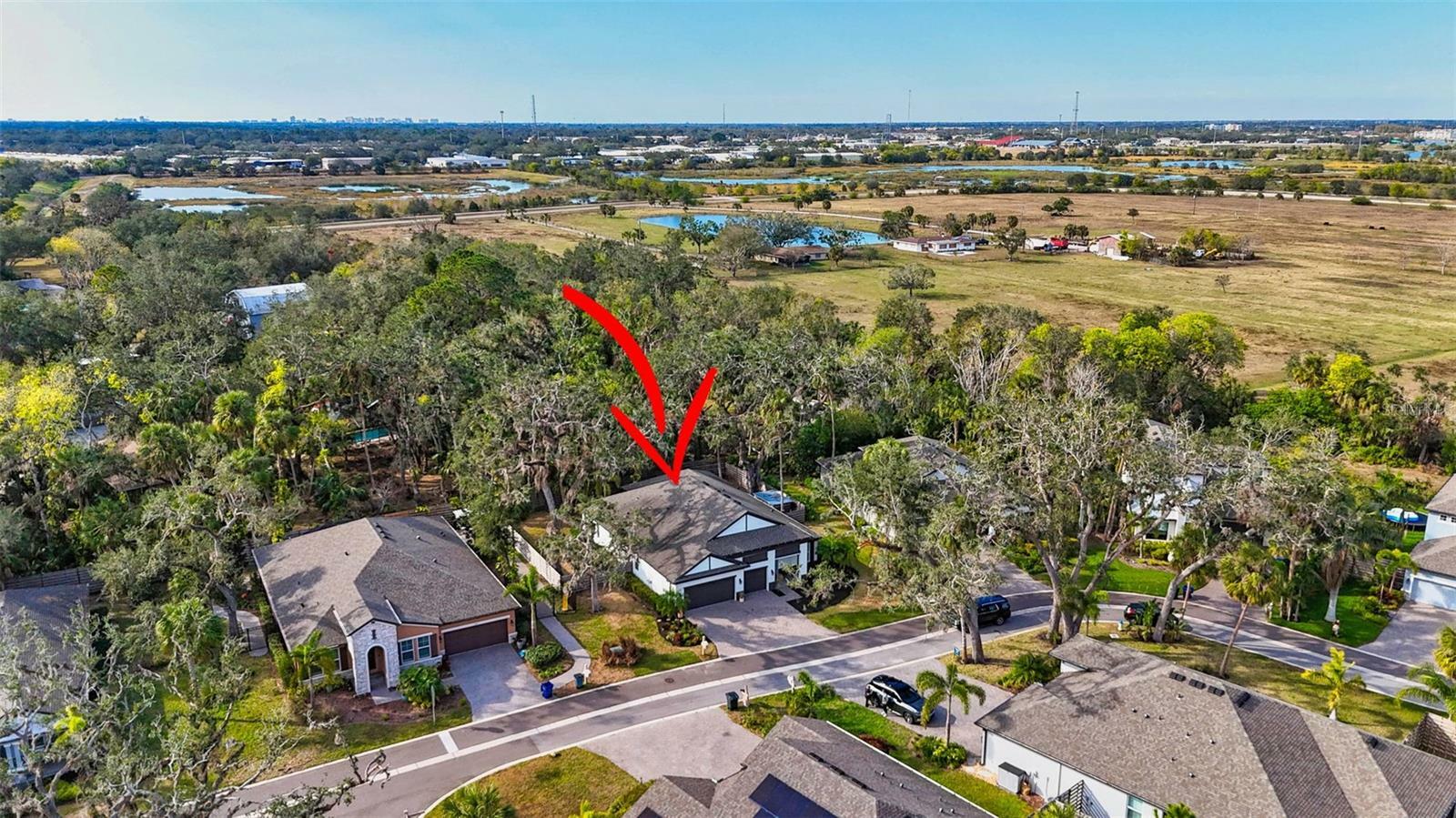 Property Photo:  2110 Sylvan Lea Drive  FL 34240 