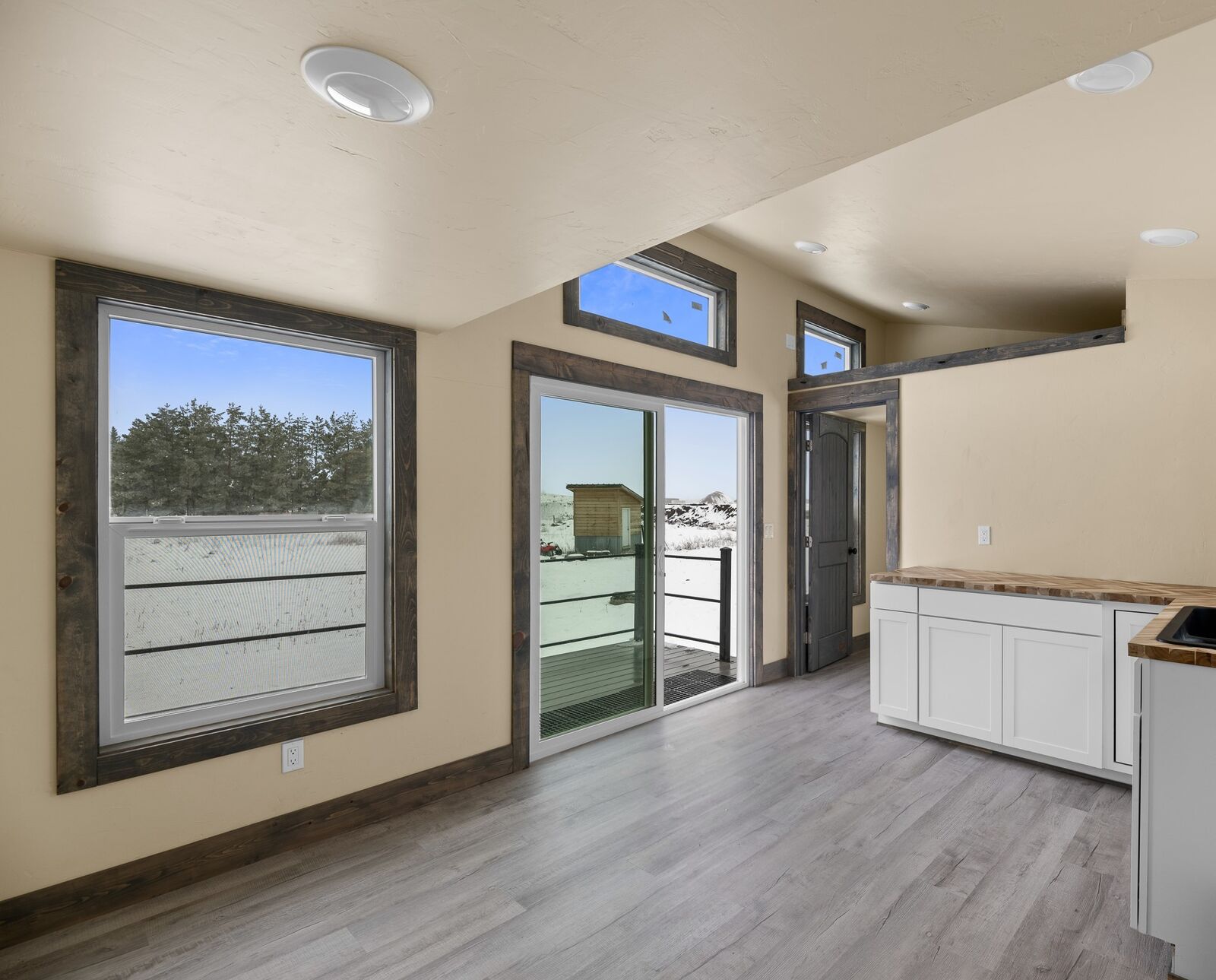 Property Photo: 395 Hodgson Road MT 59912