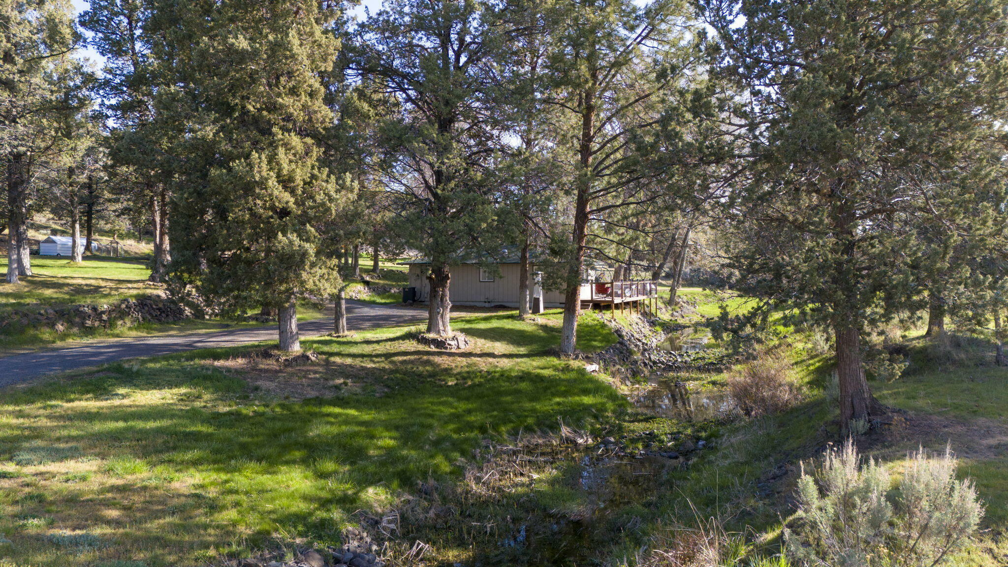 Property Photo:  12760 SE Davis Loop  OR 97754 