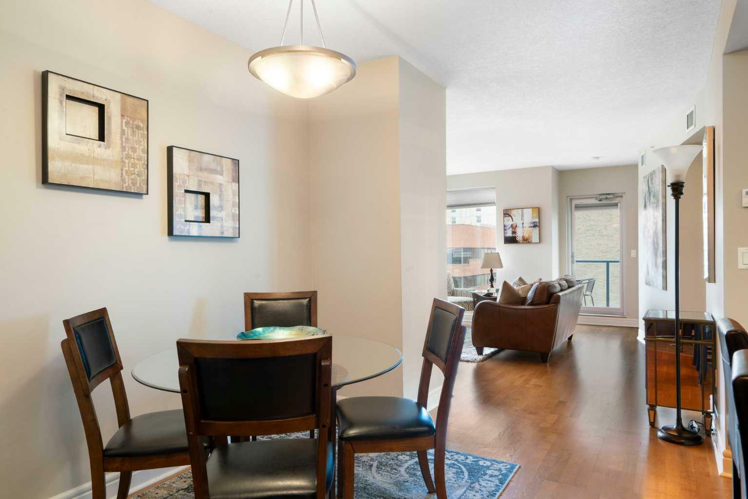 Property Photo:  910 5 Avenue SW 1605  AB T2P 5R4 