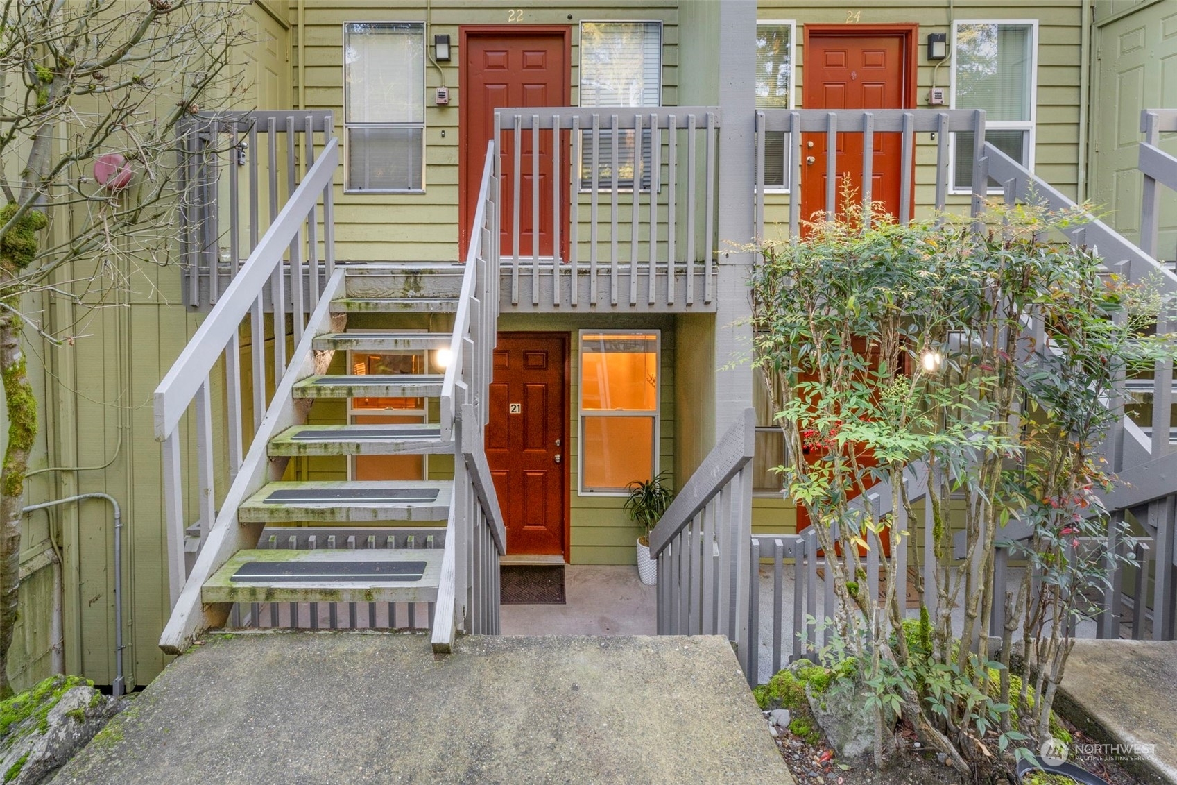Property Photo: 500 National Avenue 21 WA 98312
