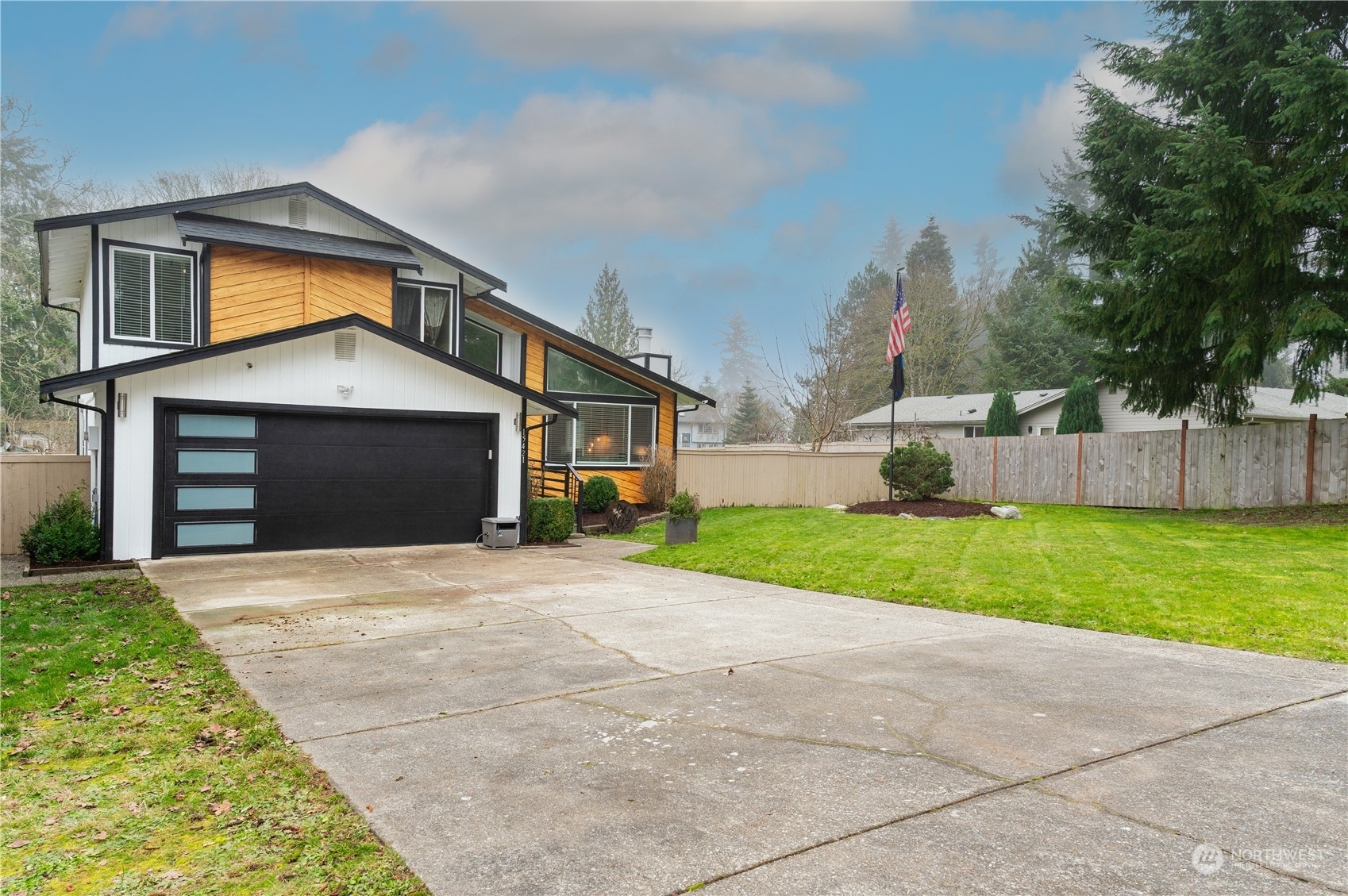 Property Photo:  15421  13th Avenue Ct E  WA 98445 