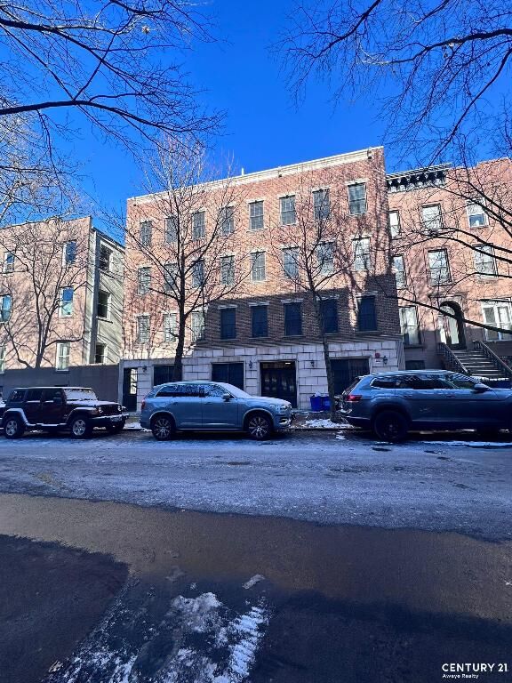 151 Carroll Street 1-B  New York NY 11231 photo