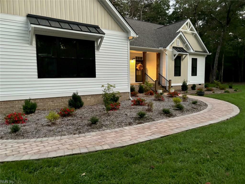 Property Photo: 11293 Bayport Landing VA 23061
