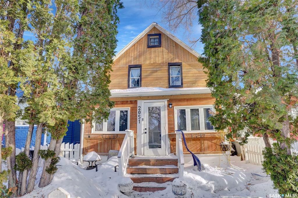 Property Photo:  2051 Broder Street  SK S4N 3S3 