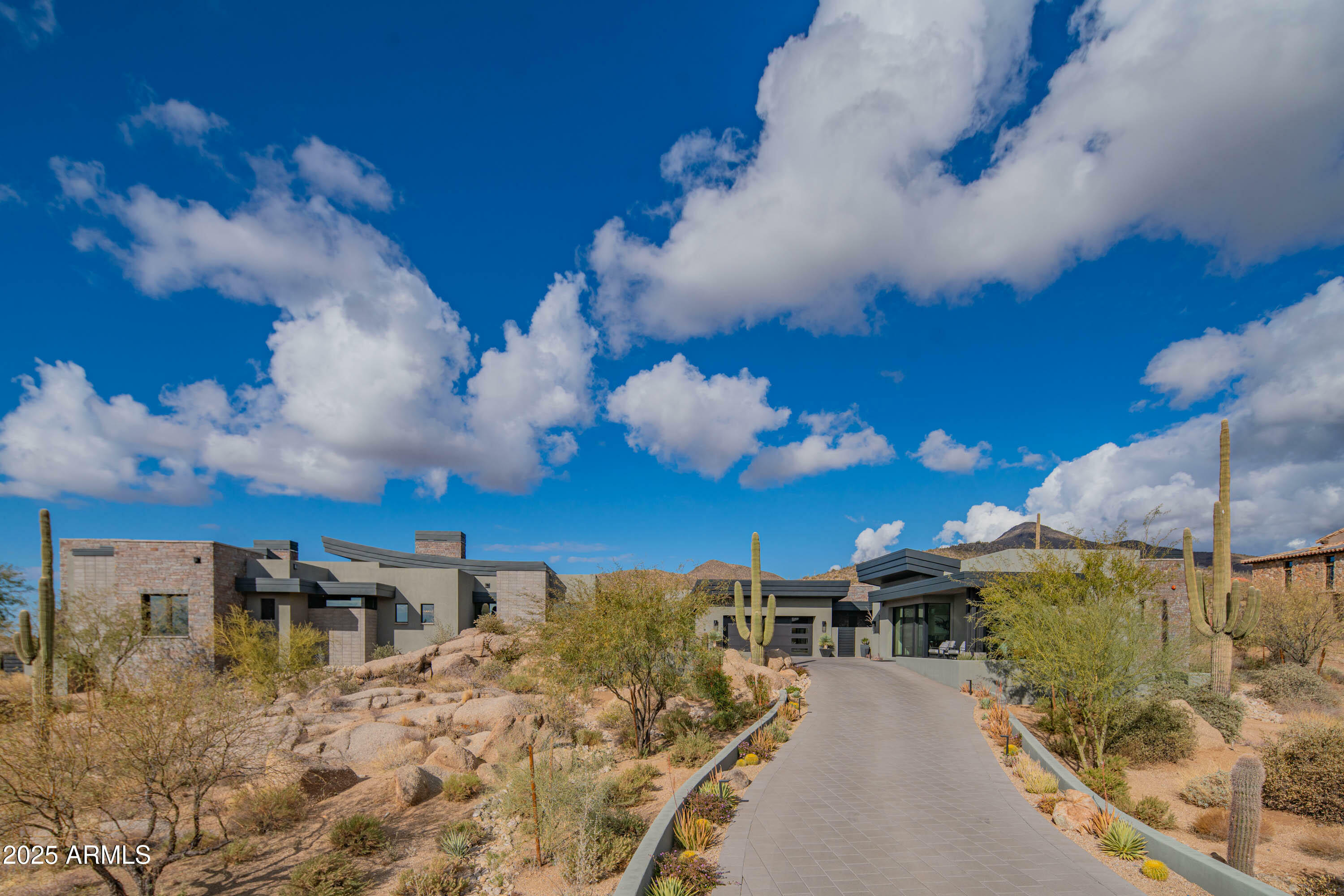 Property Photo: 41104 N 96th Street AZ 85262
