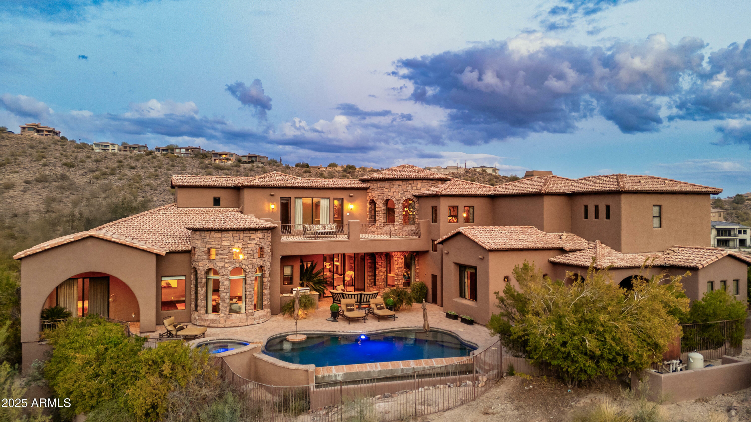 Property Photo: 10532 N Crestview Drive AZ 85268