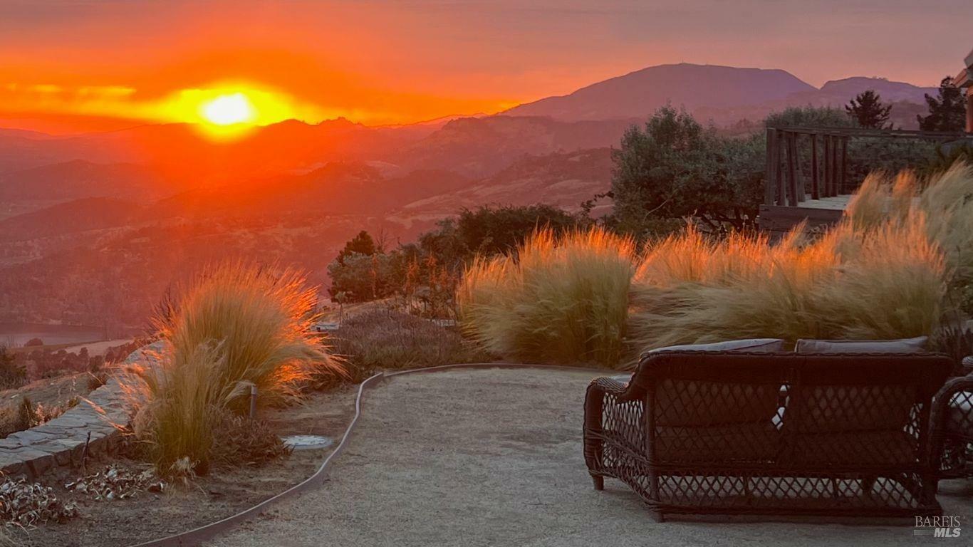 Property Photo: 1180 Crestmont Drive CA 94508