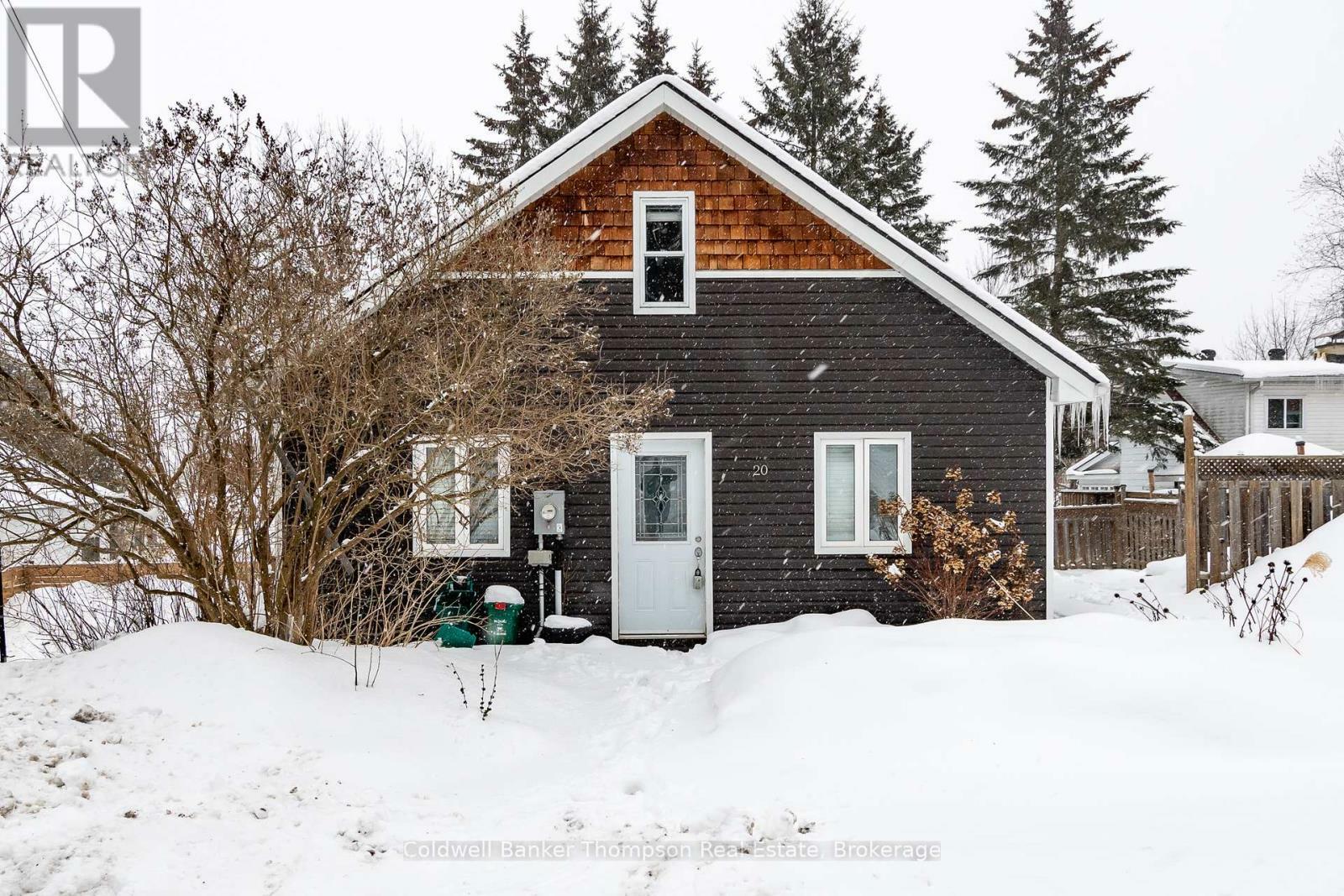 Property Photo:  20 Lorne Street South  ON P1H 1W1 