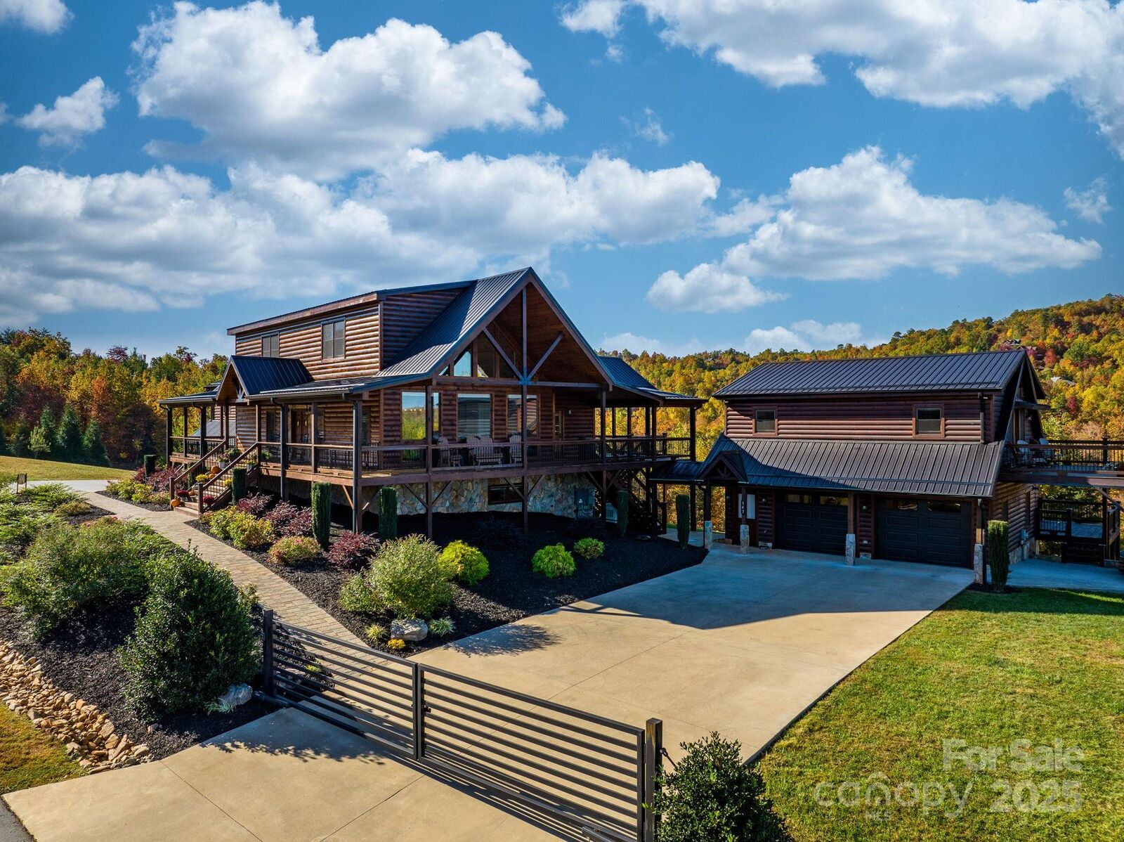 Property Photo: 147 Night Sky Drive NC 28761