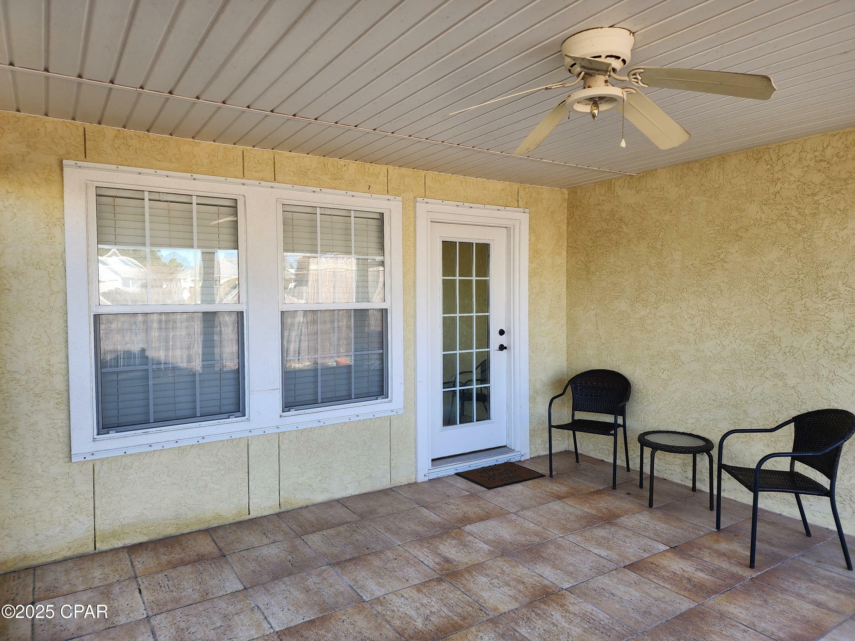 Property Photo:  21516 Palm Avenue  FL 32413 