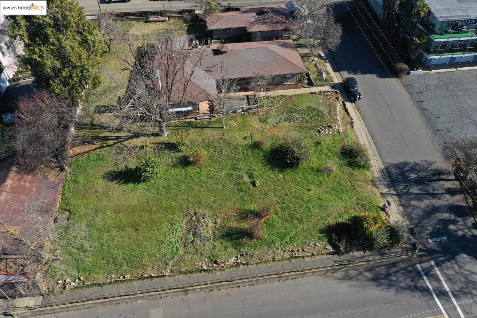 Property Photo:  391 S Stewart Street  CA 95370