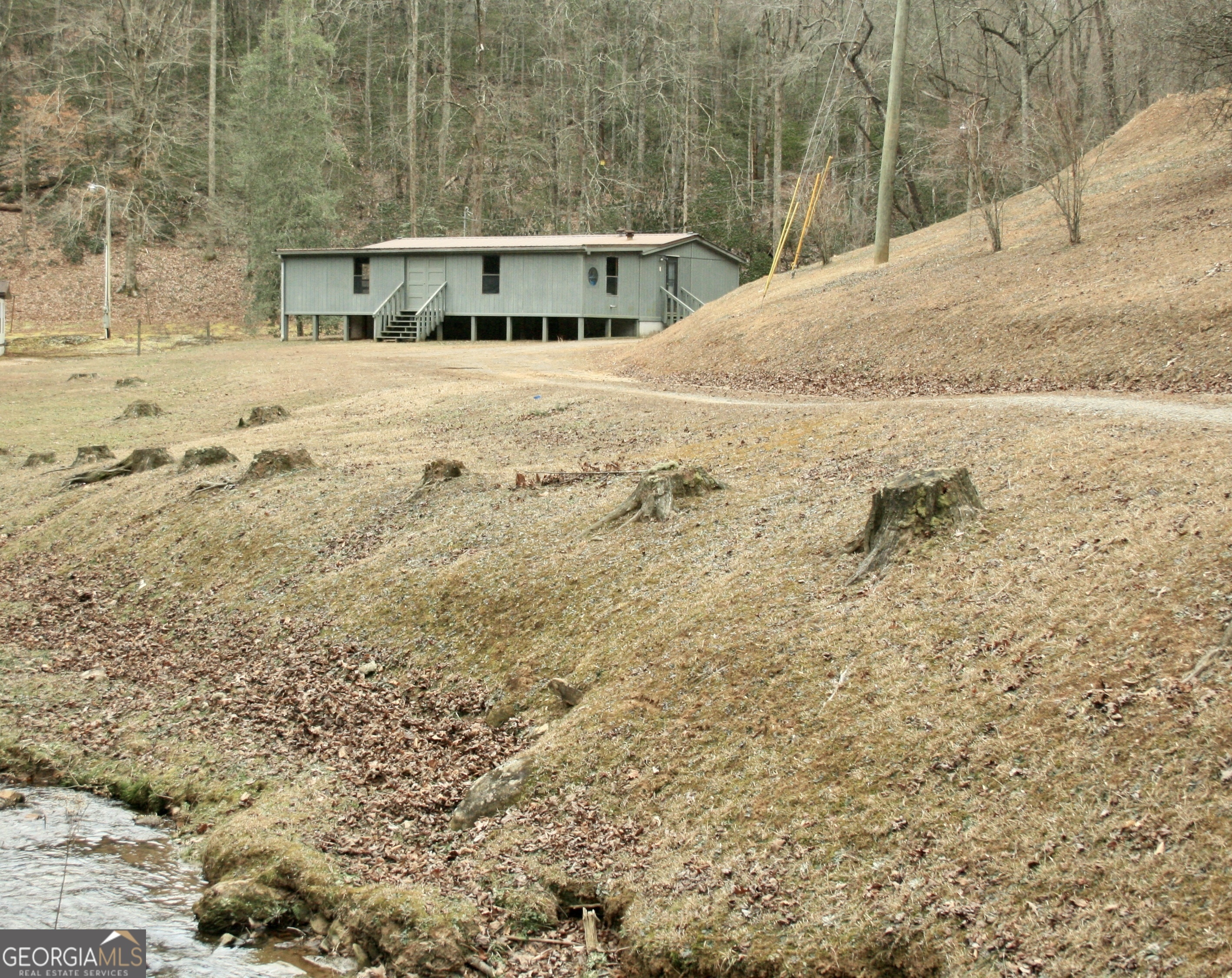 Property Photo:  3085 Old Flat Branch Road  GA 30540 