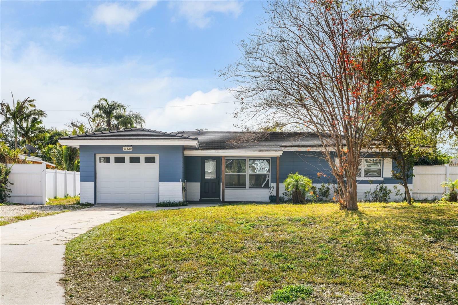 Property Photo: 11320 114th Ave FL 33778
