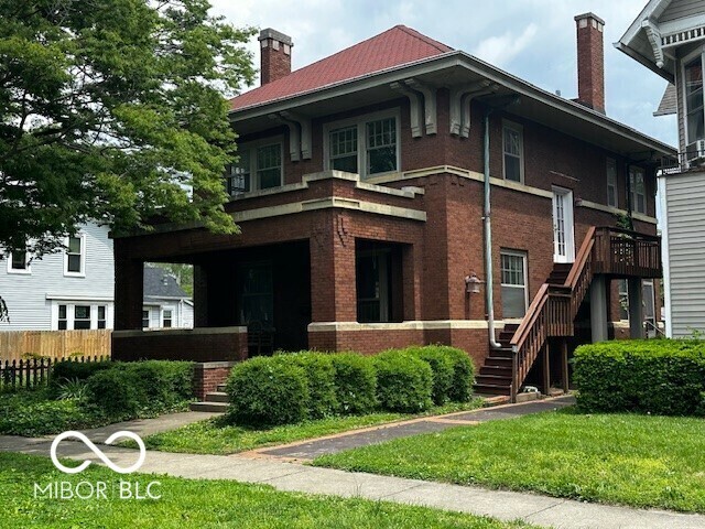 Property Photo: 1023 Franklin Street IN 47201