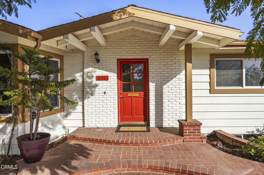 Property Photo:  224 Purdue Avenue  CA 93003 