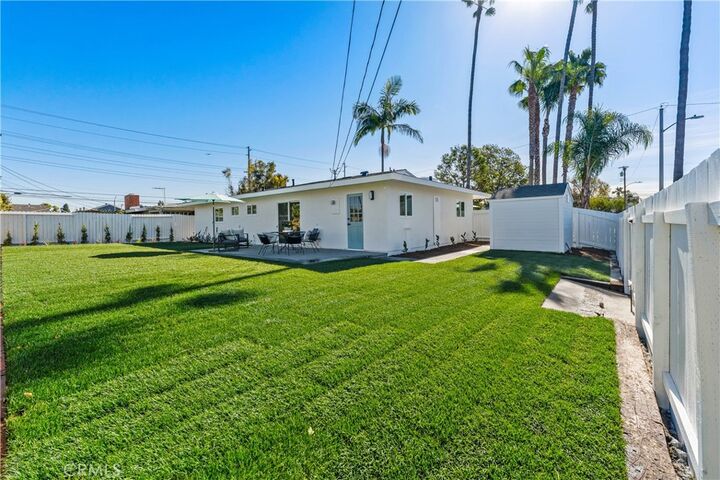 208 Amherst Place  Costa Mesa CA 92626 photo