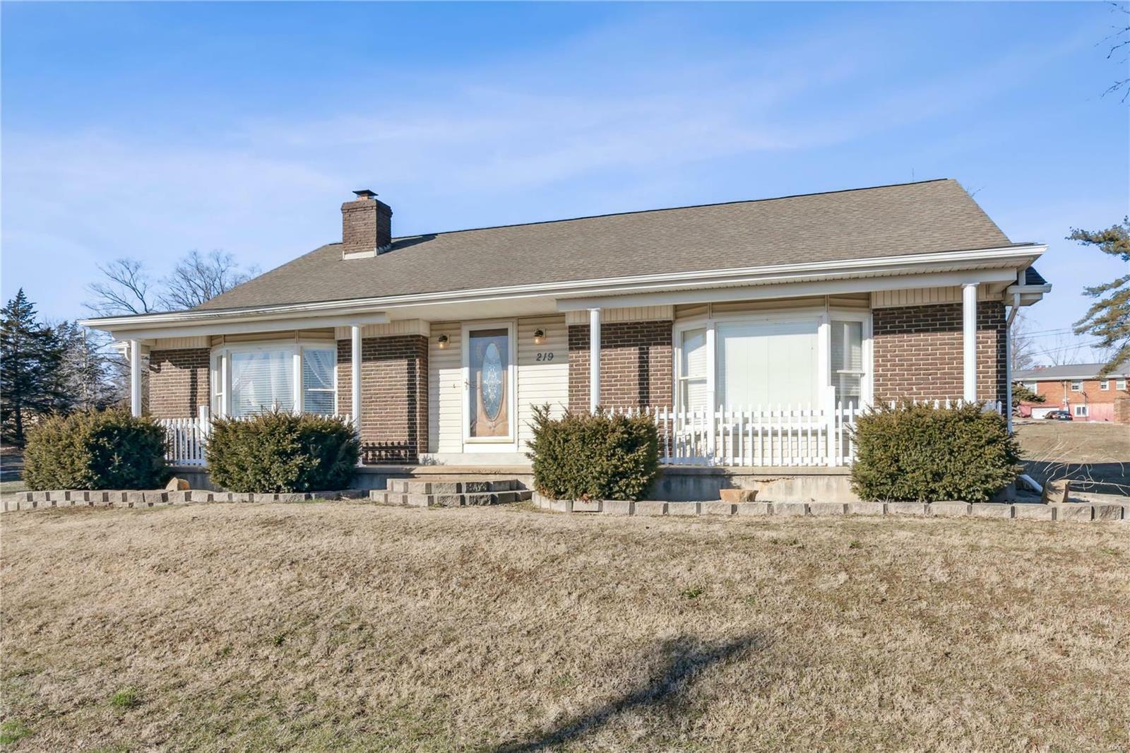 Property Photo:  219 Cypress Street  MO 63601 