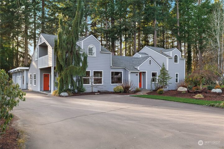 Property Photo: 6623 Glenwood Drive SW WA 98512