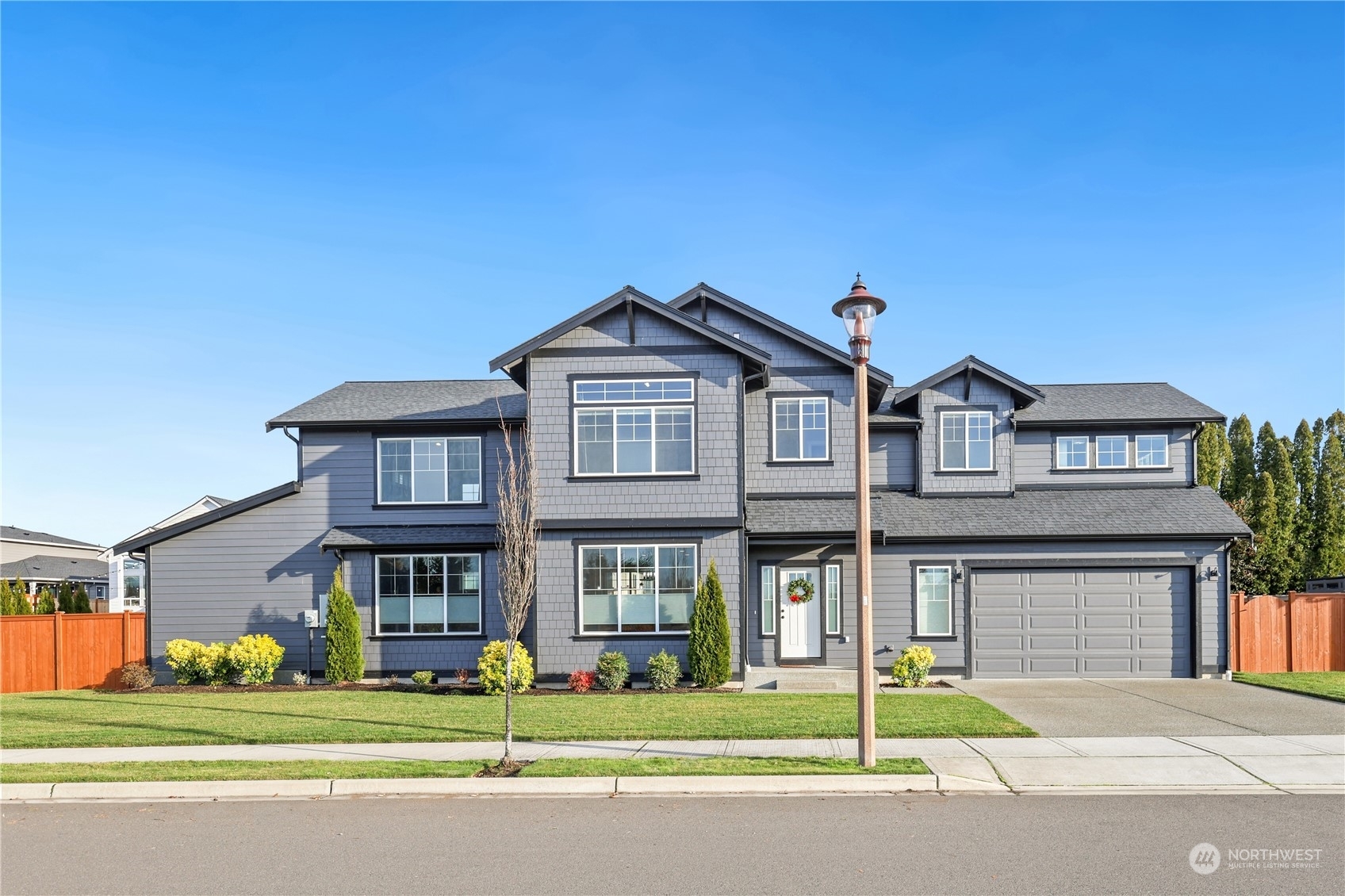 Property Photo: 1043 Boyle Street WA 98022