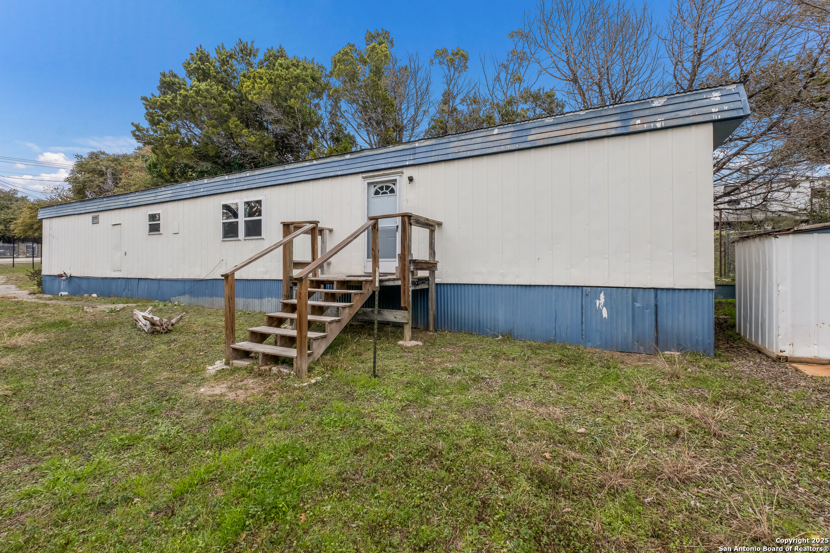 Property Photo: 1139 Hidden Fawn TX 78133