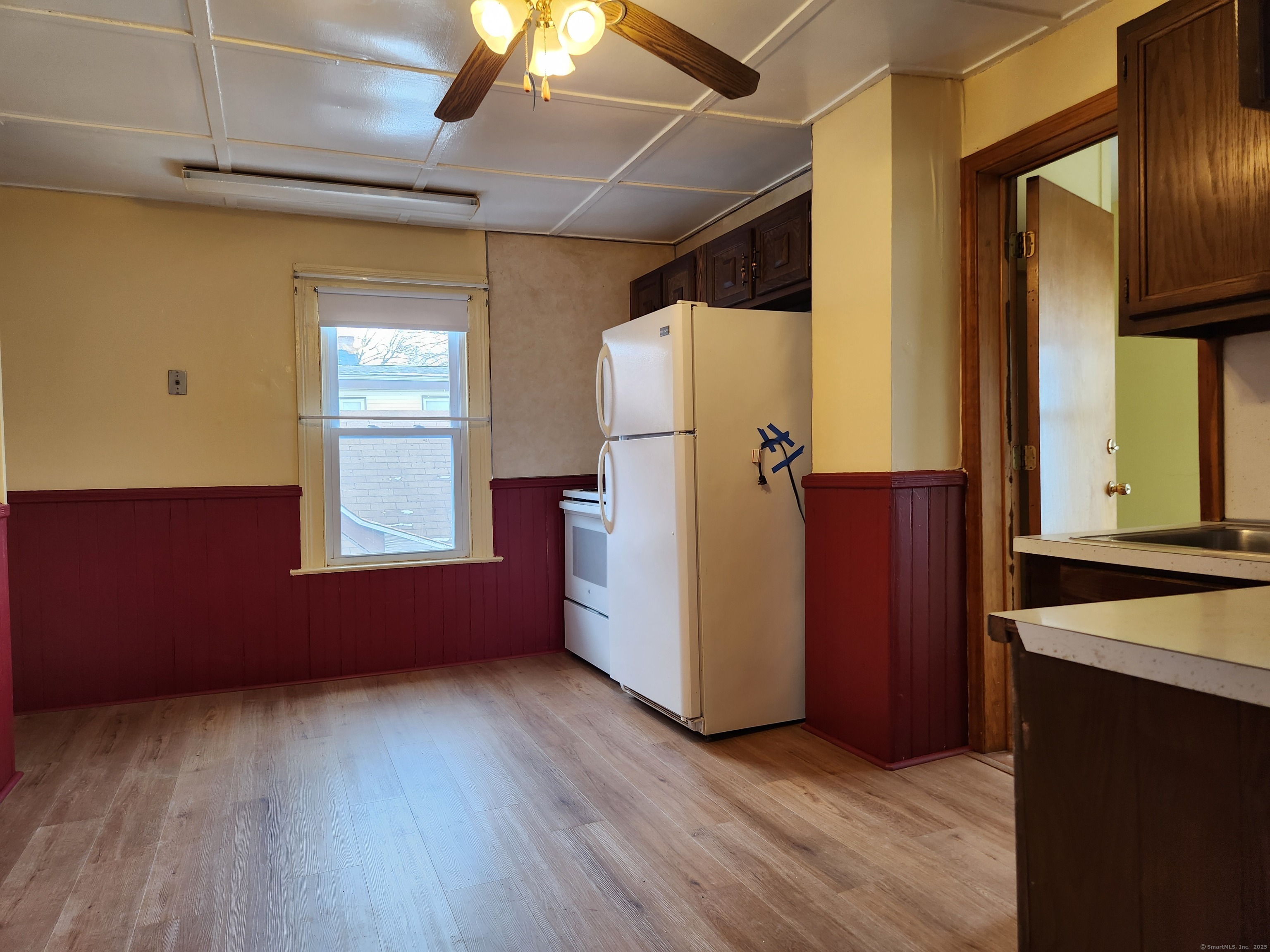 Property Photo:  615 Center Street  CT 06492 